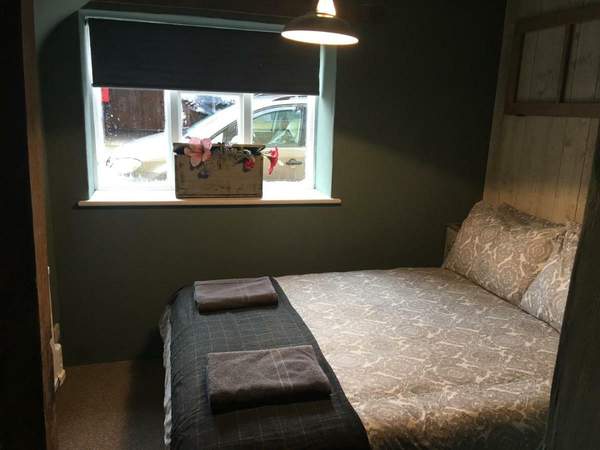 Square House Bildeston High Street Apartment Ipswich Bagian luar foto
